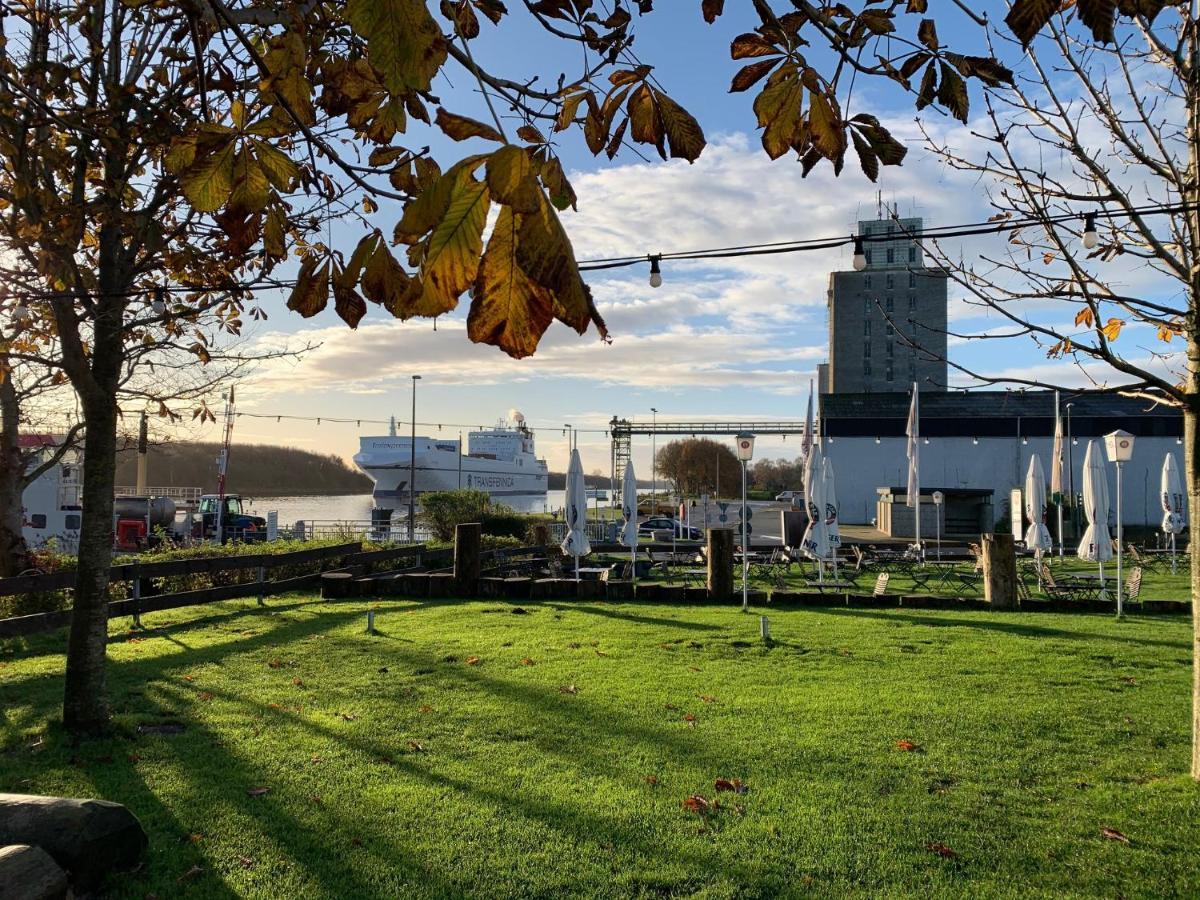 Kanal 33 Schafstedt Exteriér fotografie