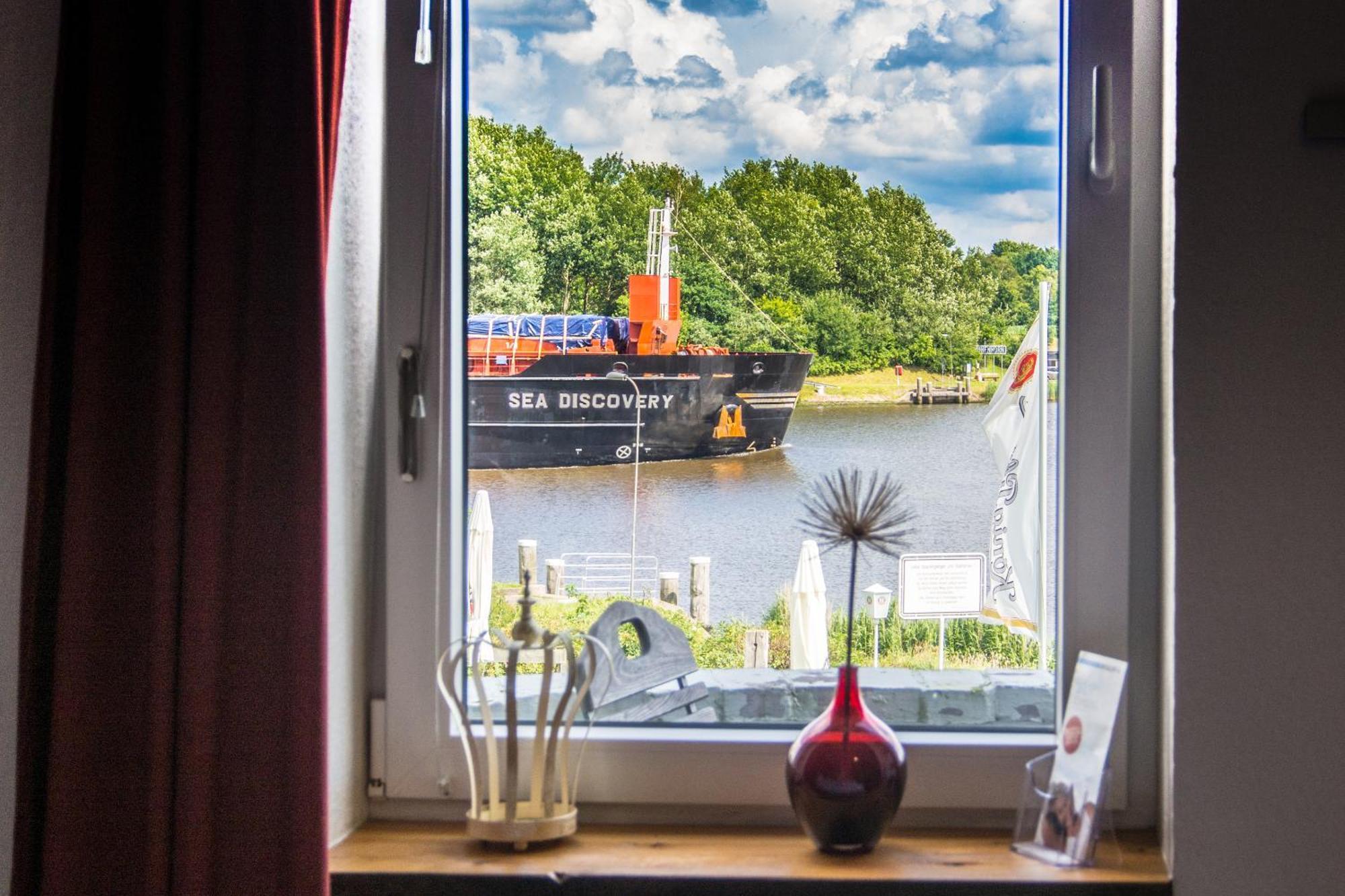 Kanal 33 Schafstedt Pokoj fotografie